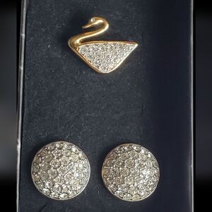 Vtg. Swan Pin And Earrings Set